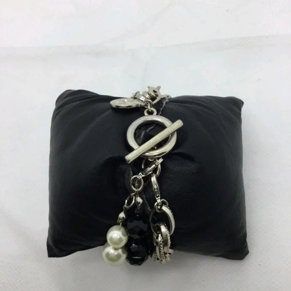 White House Black Market Triple Strand Toggle Bracelet 7.5" EUC - Picture 2 of 3